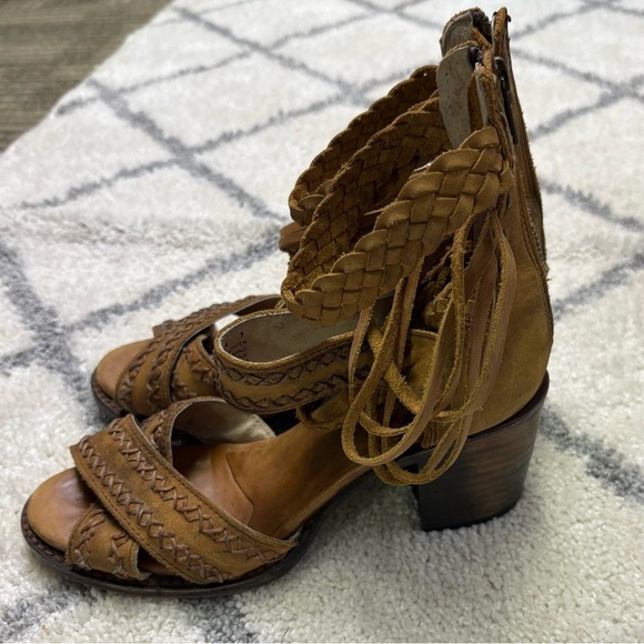 Freebird By Steven Axel Strap Heeled Braided Leather Sandals Chunk Heel Womens 7 - Picture 7 of 10